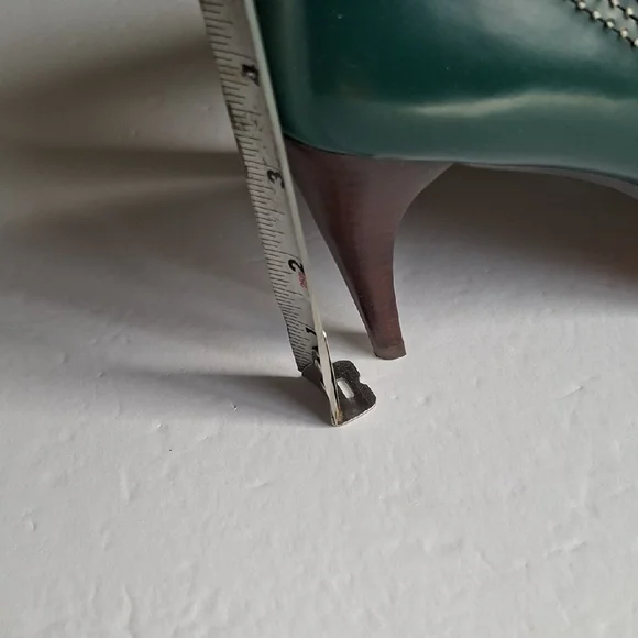 Clarks Women's Dark Green Heels with Bow Detail - Picture 7 of 7